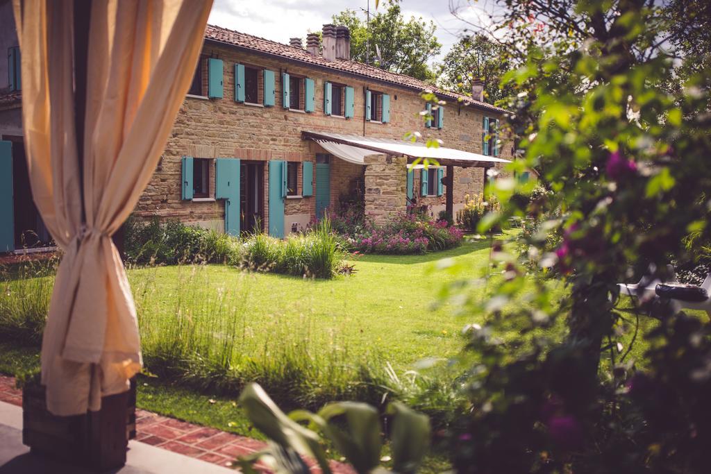 B&B I Fiori Della Cava 페자로 외부 사진