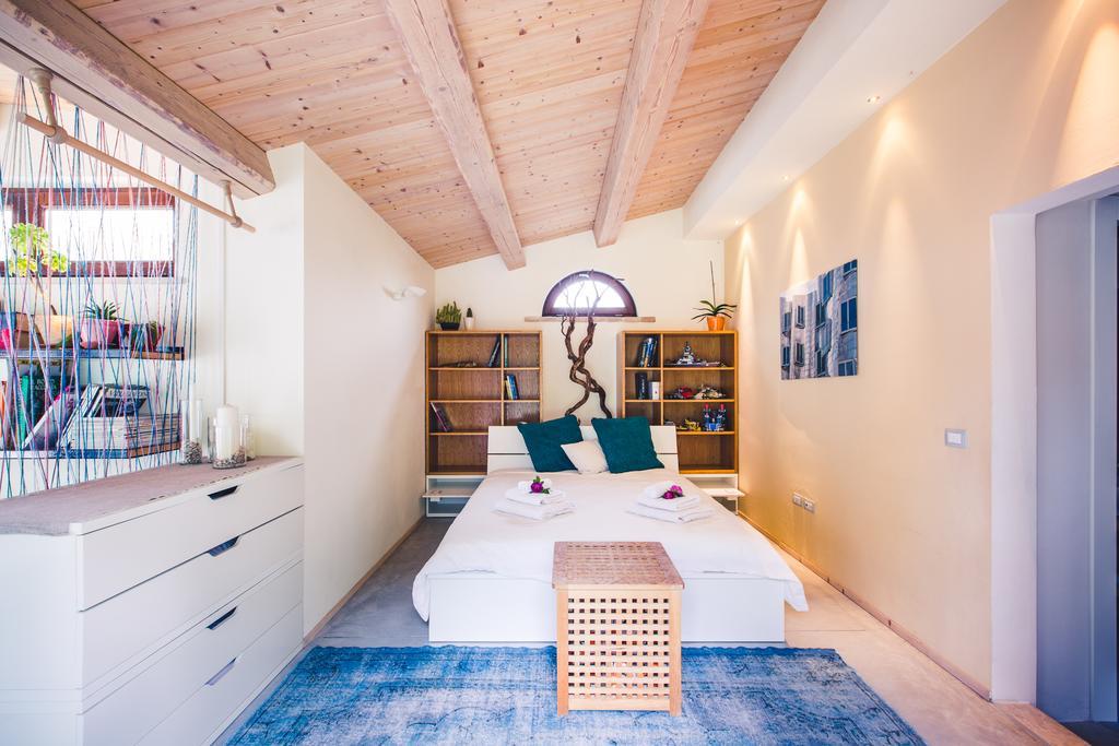 B&B I Fiori Della Cava 페자로 객실 사진